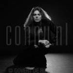 07-05-1978 Van Halen
David Lee Roth at studio Amsterdam

[keywords]Posed, Eyecontact, Black & White Image, Full Length[/keywords]